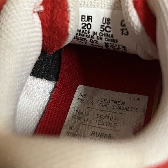 Puma Red Suede Sneakers‎ Size 5C - Picture 10 of 11